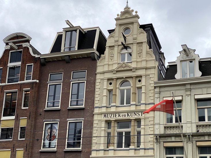 3C1AMS_16 Rokin Straat archtecture