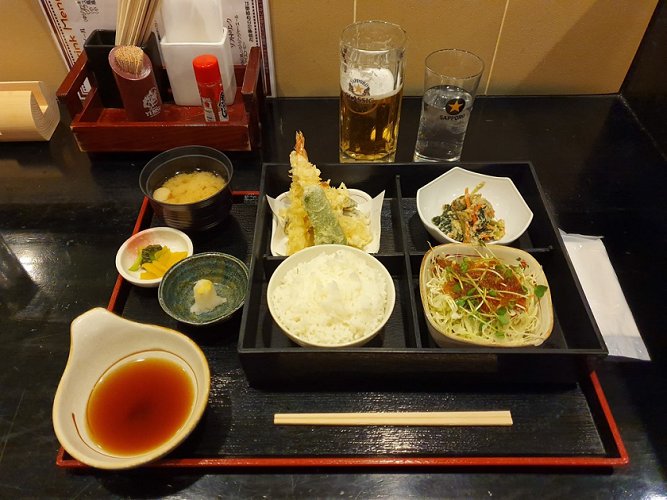 JW20_Day05_B_08B This is Bruce's tempura set