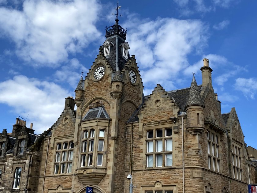 This spectacular police station is a former town hall (19th century)