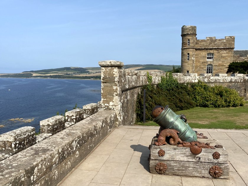 The castle enjoys a scenic coastal setting