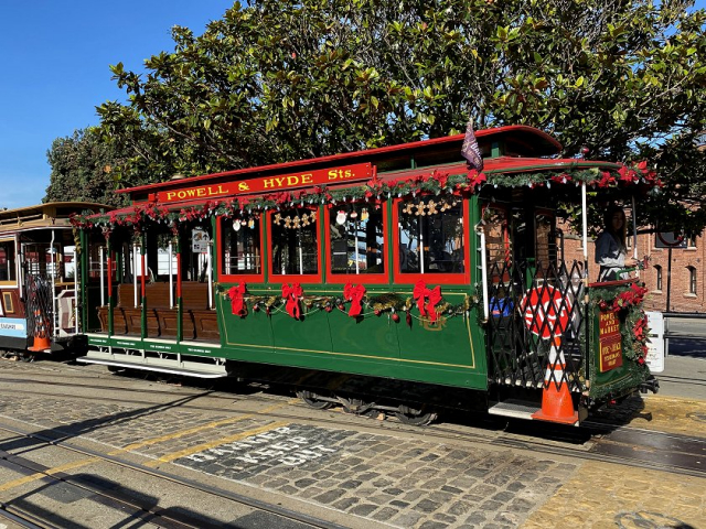 Festive-looking cable car, San Francisco