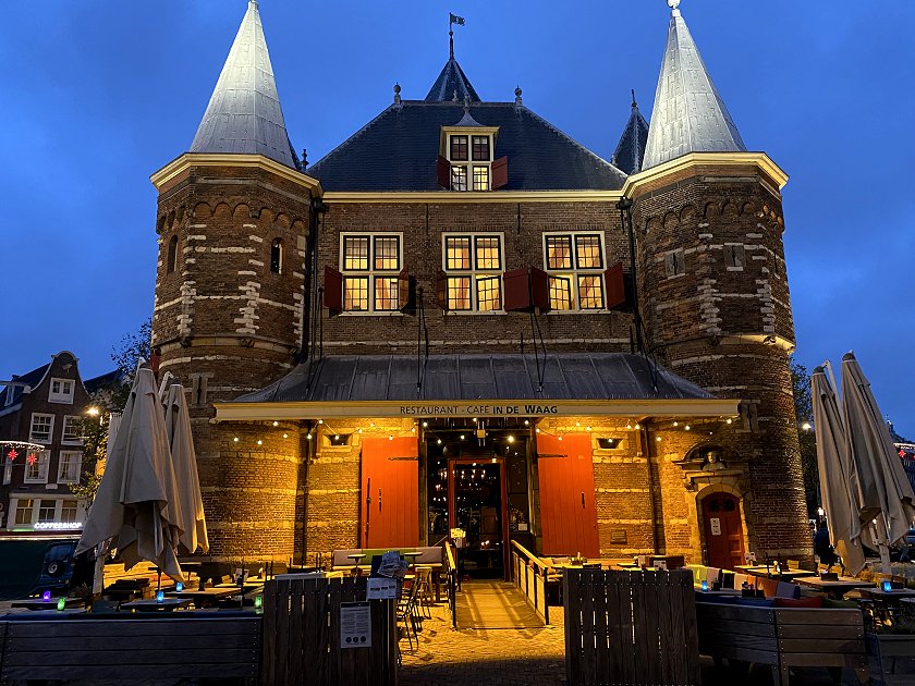 Restaurant-Café in de Waag (Weigh House building, 15th century)