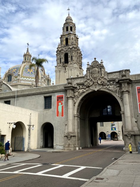 Gateway to the El Prado complex