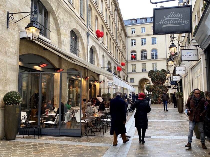 Upscale shopping in Rue Royale