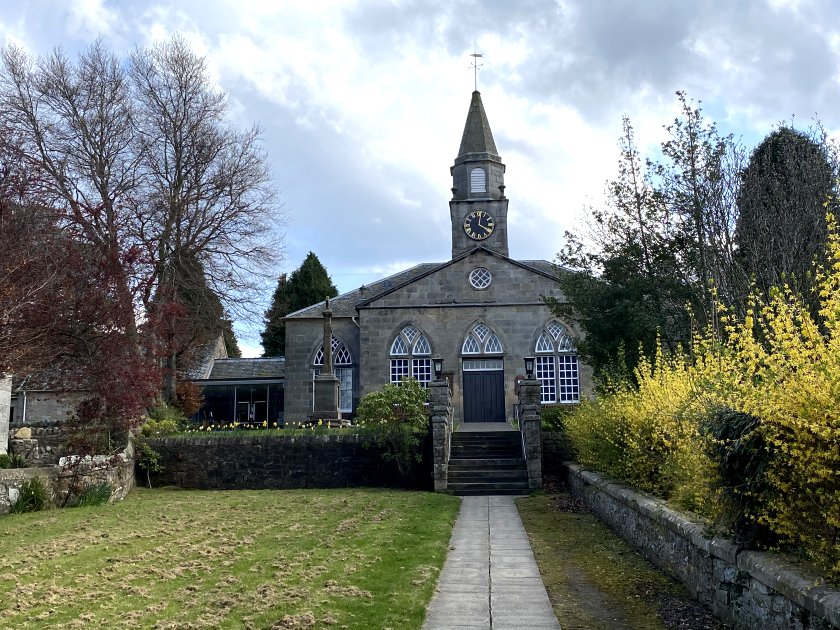 The current building dates from 1785 and is part of the Church of Scotland