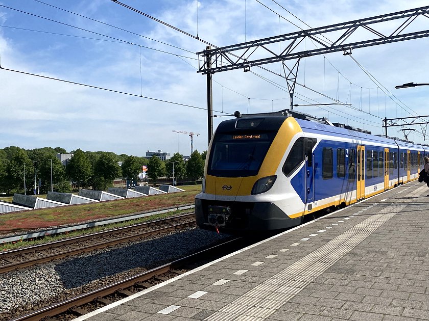 Train to Leiden