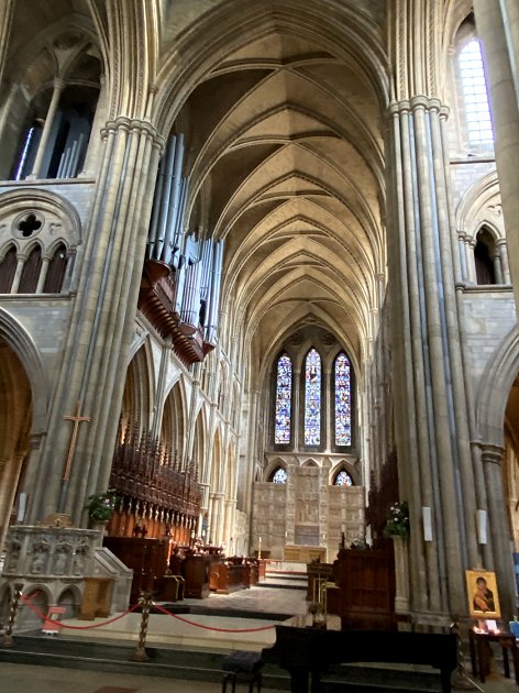 23FTC_P1_H_06 The Crossing, Choir and High Altar